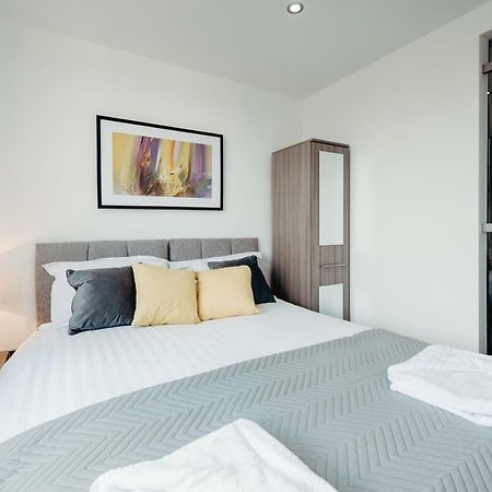 Serviced Apartments At Halifax House Exteriör bild