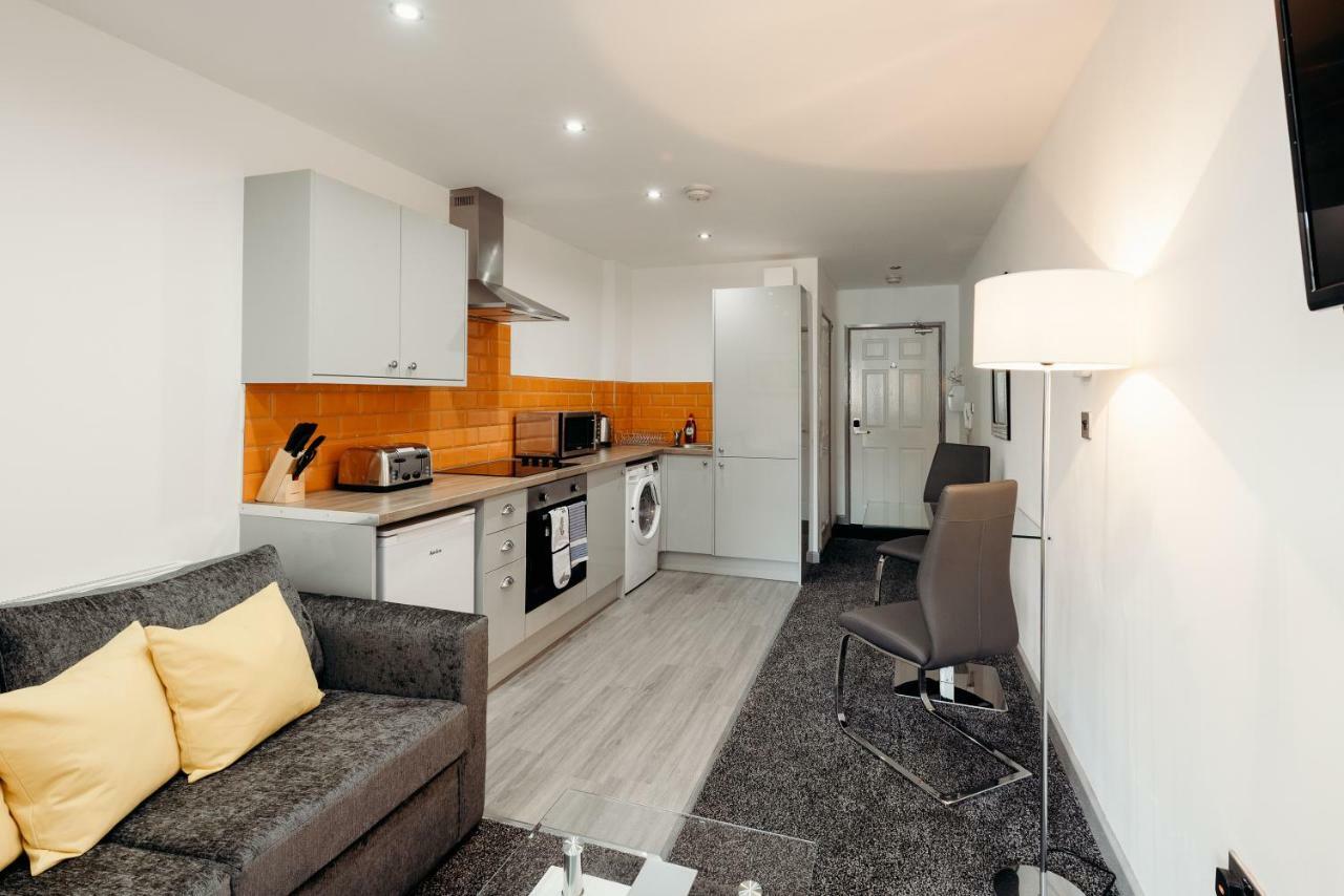 Serviced Apartments At Halifax House Exteriör bild