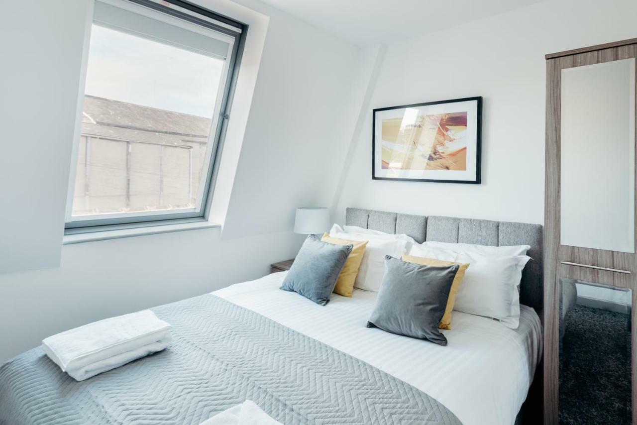 Serviced Apartments At Halifax House Exteriör bild